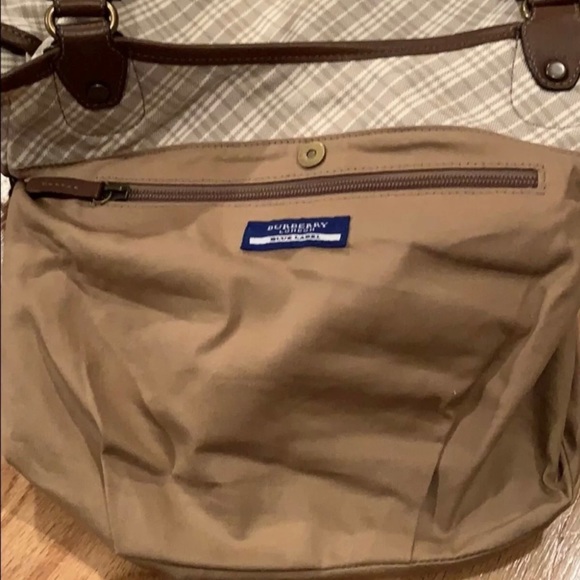 Burberry Shoulder Bag - Picture 8 of 10